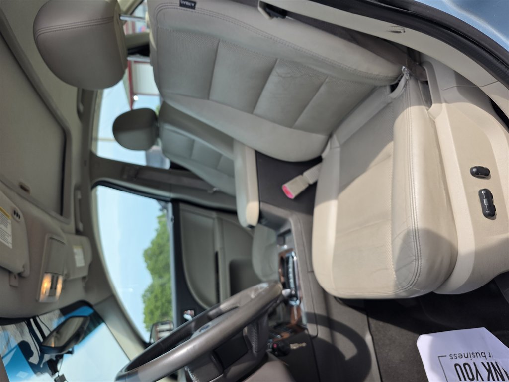 2009 Ford Taurus Limited - Photo 10